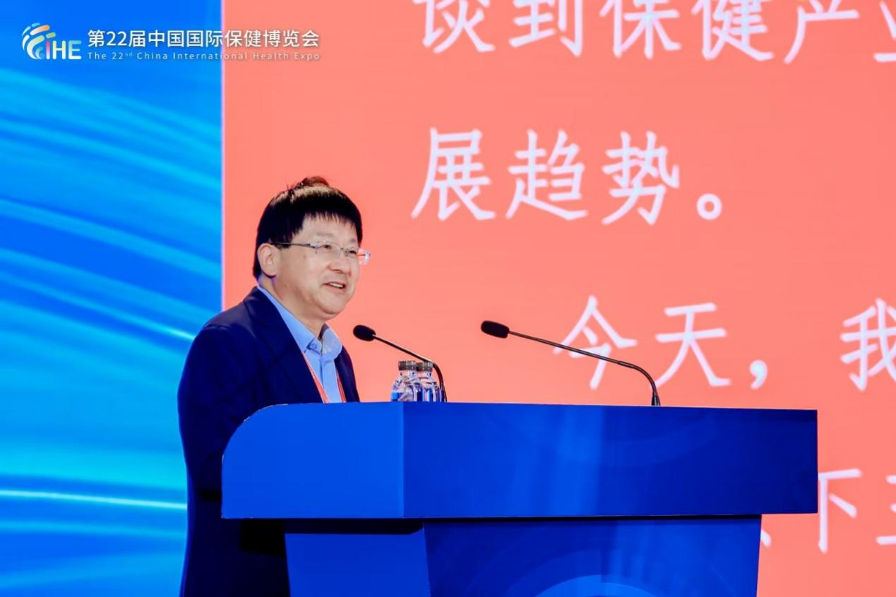 中國保健協會理事長汪建榮