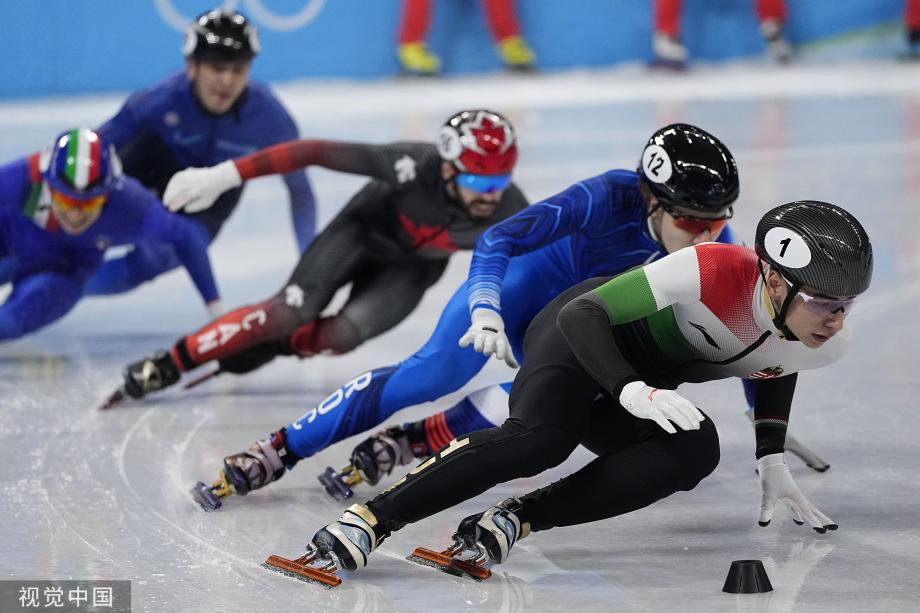 [圖]短道速滑男子500米決賽 匈牙利選手劉少昂奪金