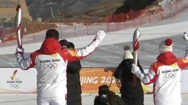 <font size=3>張家口富龍滑雪場開啟冬奧會火炬接力</font>