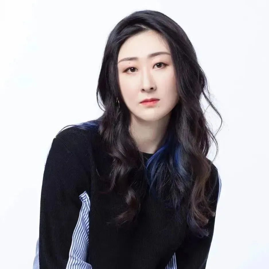 李早  上海電影股份有限公司副總經理、  上影元文化總經理  《中國奇譚》總製片人