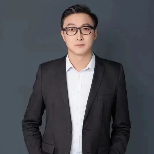 生顥  優揚集團董事、副總裁