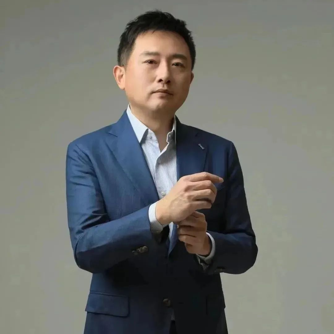 沈磊  國家一級演員、導演、著名配音演員